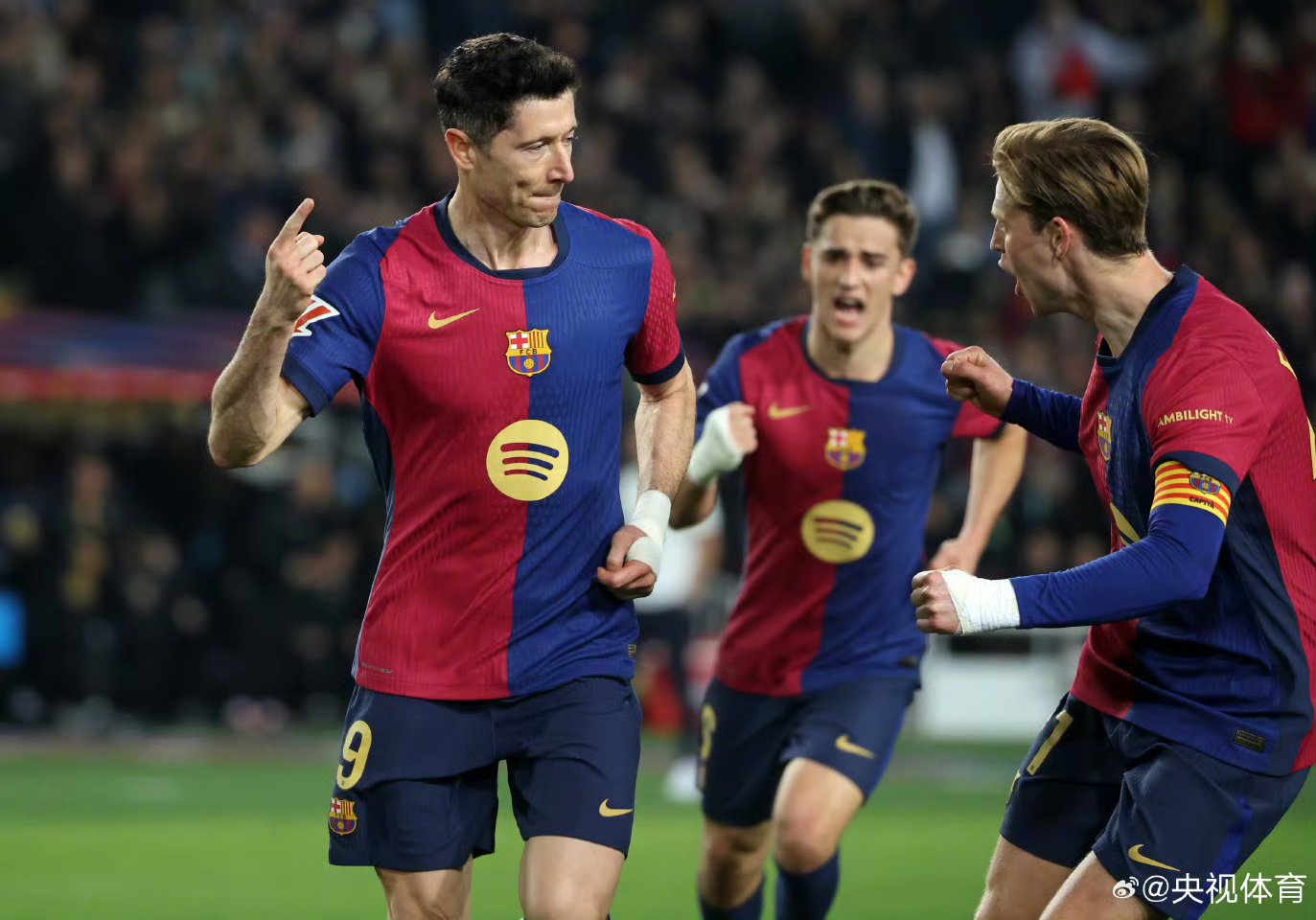 九游体育入口-关于巴塞罗那不断突破！，莱万多夫斯基连续十五场比赛得分超过刷新纪录比赛高潮迭起的信息